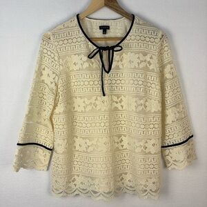 Talbots Cream Victorian Scallop Lace Blouse with Bow
